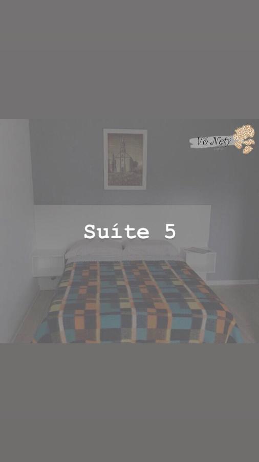 Suite Em Gramado, Proxima A Avenida Das Hortencias Exteriör bild