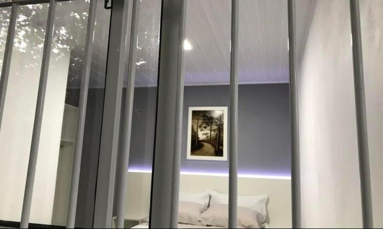 Suite Em Gramado, Proxima A Avenida Das Hortencias Exteriör bild